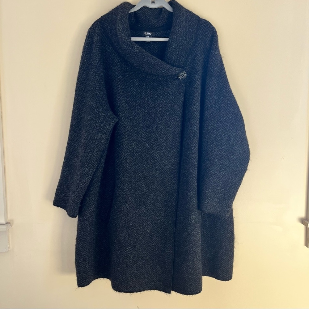 Jones & Co Shawl-Collar Button Swing Cardigan - Charcoal Gray